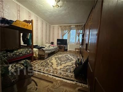 3-бөлмелі пәтер · 58 м² · 5/5 қабат, ул. Аманжолова, бағасы: 19.6 млн ₸ в Караганде, Казыбек би р-н