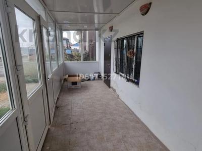 Жеке үй · 6 бөлме · 450 м² · 9 жүзд., Кошалиев 4, бағасы: 26 млн ₸ в Атырау, мкр Мирас