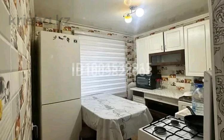 2-бөлмелі пәтер · 44 м² · 1/3 қабат, Ағыбай батыр 8, бағасы: 7 млн ₸ в Приозёрске — фото 2