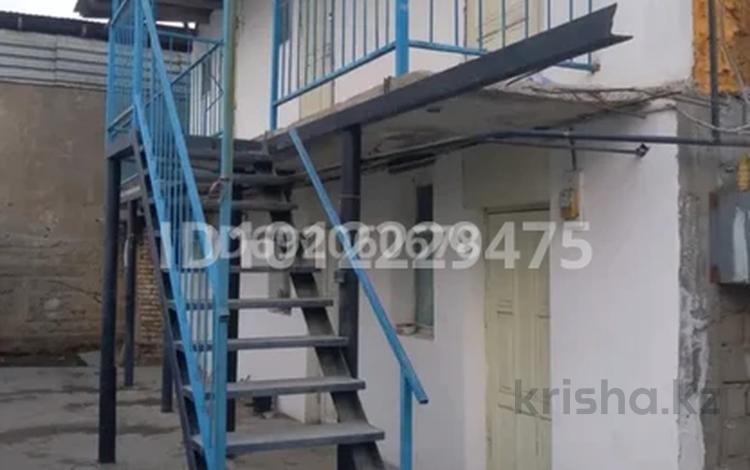 2 бөлме · 12 м², 1-я Зелёная балка 57 — Кабанбай батыр, бағасы: 70 000 ₸ в Шымкенте, Аль-Фарабийский р-н — фото 2
