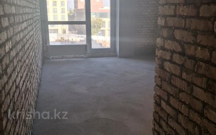 1-комнатная квартира · 46.83 м² · 4/9 этаж, мкр Тараз, Байтерекова 2б за ~ 27.6 млн ₸ в Шымкенте, Аль-Фарабийский р-н — фото 2