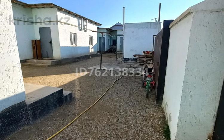 Отдельный дом · 3 комнаты · 42 м² · 10 сот., Каламкас 617а — Уй Дача Каламкаста орналаскан.Касында Али супермаркет бар.Жолдын бойын за 13 млн 〒 в Актау — фото 2