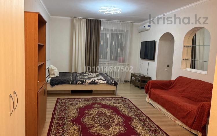 1-комнатная квартира · 41 м² · 5/9 этаж, Абылайхана 11/2 — Кажымукана Абылайхана за 21 млн ₸ в Астане, Алматы р-н — фото 2