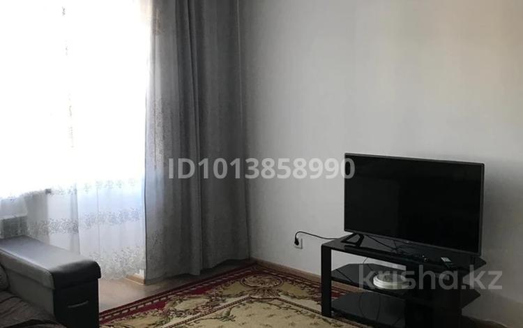 2-комнатная квартира · 63 м² · 5/9 этаж, Алихана Бокейхана — Улы Дала - Бокейхана за 280 000 ₸ в Астане, Есильский р-н — фото 2