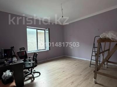 Отдельный дом · 4 комнаты · 185 м² · 5 сот., Учетный квартал 477/28 за 77 млн ₸ в Абай