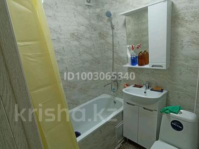 2-комнатная квартира · 43 м² · 5/5 этаж, Байсеитова — Ул.Ескельды би за 120 000 〒 в Талдыкоргане
