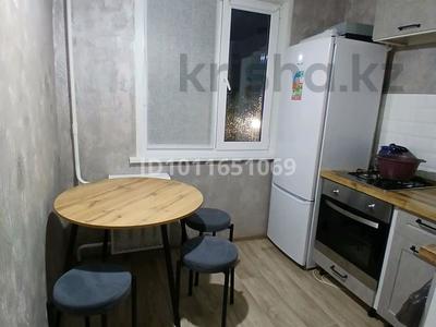 2-комнатная квартира · 43 м² · 3/5 этаж, Саратовская 20 — Жазира 20 школа темиртауская за 15 000 ₸ в Уральске