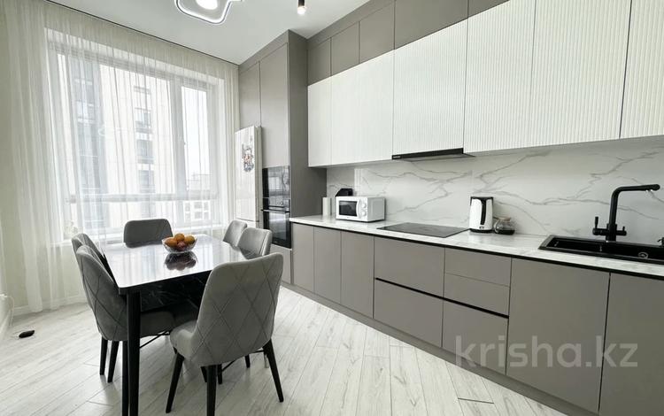 2-комнатная квартира · 63 м² · 10/12 этаж, Туран 46/6 за 350 000 ₸ в Астане, Есильский р-н — фото 2