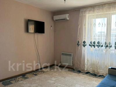 1-комнатная квартира · 40 м² · 3/7 этаж, 9 5 — Рядом аромат , балкон , каусар кафе, Туран мол, рамада за 90 000 〒 в Туркестане