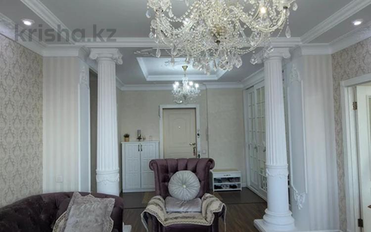 2-бөлмелі пәтер · 71 м² · 10/25 қабат, Абиша Кекилбайулы 270, бағасы: 70 млн ₸ в Алматы, Бостандыкский р-н — фото 2