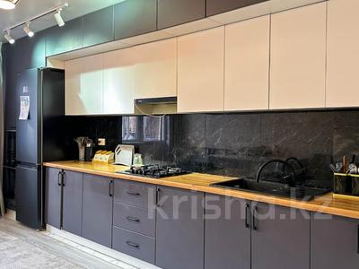 3-бөлмелі пәтер · 106 м² · 1/5 қабат, 8 мкр, бағасы: 40 млн ₸ в Талдыкоргане, мкр Бирлик