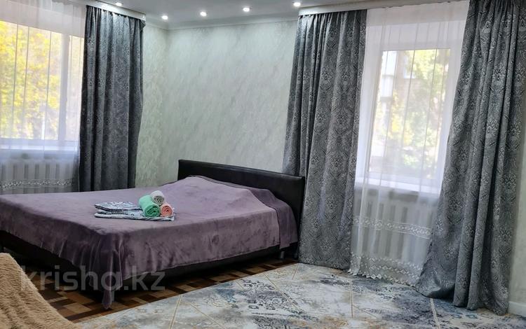 1-комнатная квартира · 40 м² · 2/5 этаж, Бухар Жырау 48 — ТД АБЗАЛ, ЦУМ, Алиханова за 2 000 〒 в Караганде, Казыбек би р-н — фото 19