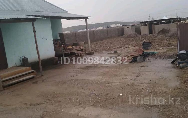 Отдельный дом · 2 комнаты · 40 м² · 8 сот., мкр Жанаталап 3 — Айбас за 13 млн ₸ в Шымкенте, Туран р-н — фото 2