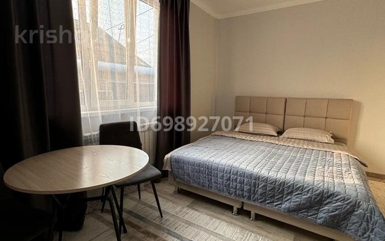 1-комнатная квартира · 27 м² · 2/2 этаж, Косаева 6 — Ст. метро Раимбек батыра за 13 000 〒 в Алматы, Жетысуский р-н — фото 31