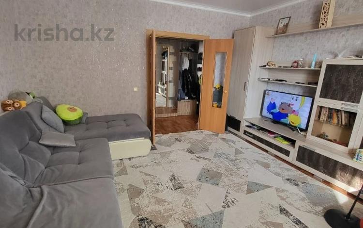2-бөлмелі пәтер · 61 м² · 3/10 қабат, Юго-Восток ш/а., Шахтеров 70, бағасы: 25 млн ₸ в Караганде, Казыбек би р-н — фото 7