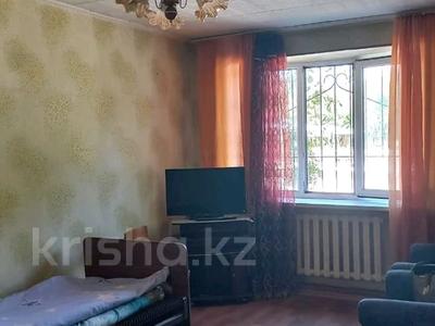 2-комнатная квартира · 41 м² · 1/4 этаж, Асқарова 223 за 8.5 млн 〒 в Таразе