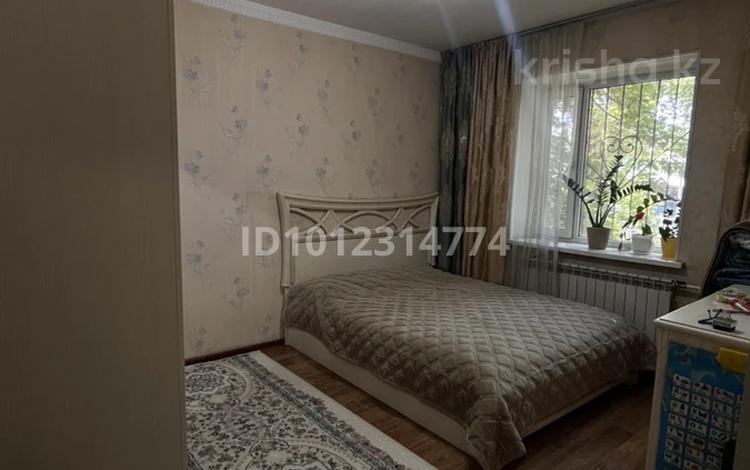 4-бөлмелі пәтер · 80 м² · 1/5 қабат, ул. Рустембекова 3/15, бағасы: 29 млн ₸ в Талдыкоргане, военный городок Улан — фото 2