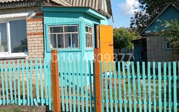 Часть дома · 3 комнаты · 65.4 м² · 12 сот., Тауелсиздик 53 за 6.9 млн ₸ в Айсары — фото 2