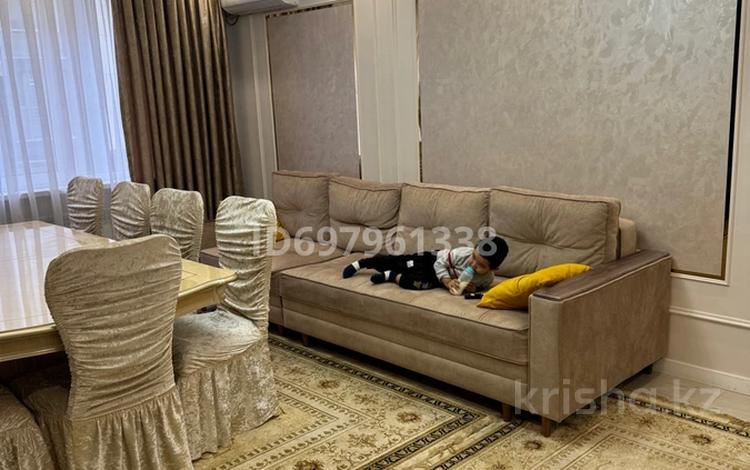 3-бөлмелі пәтер · 92 м² · 2/7 қабат, мкр Акбулак 206/9 — Шарипова 206/9 кв 33, бағасы: 60 млн ₸ в Алматы, Алатауский р-н — фото 2