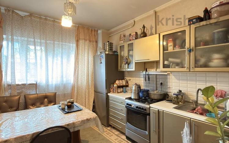 3-бөлмелі пәтер · 80 м² · 1/9 қабат, Тургут Озала 88, бағасы: 300 000 ₸ в Алматы, Алмалинский р-н — фото 2