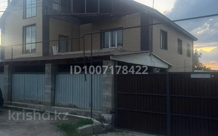 Часть дома · 4 комнаты · 120 м² · 8 сот., Мусиафина 22 — По верхней трассе, п. Жанатурмыс за 270 000 ₸ — фото 2