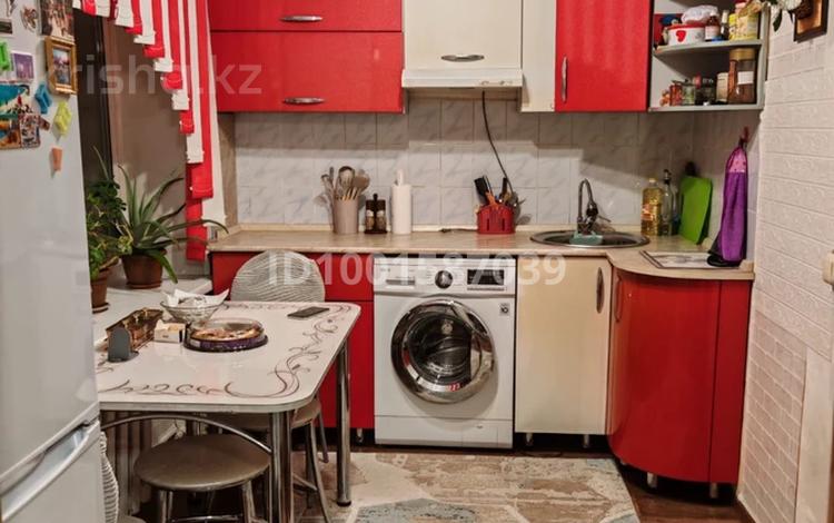 2-бөлмелі пәтер · 34 м² · 4/5 қабат, мкр Новый Город, Гоголя 3а — Автомобильный магазин, бағасы: 14 млн ₸ в Караганде, Казыбек би р-н — фото 2