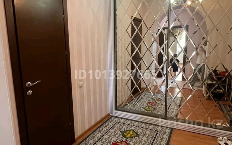 4-комнатная квартира · 147 м² · 6/6 этаж, Санкибай батыра — Находиться в центре города за 36 млн ₸ в Актобе — фото 2
