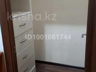 Пәтерлер в Мангистауской обл.: 3-бөлмелі пәтер · 72 м² · 3/5 қабат, 13-й мкр 26 — Супермаркет дана, бағасы: 23 млн 〒 3-бөлмелі пәтер · 72 м² · 3/5 қабат, 13-й мкр 26 — Супермаркет дана, бағасы: 23 млн 〒 в Актау