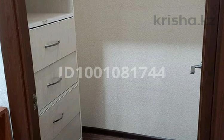 3-комнатная квартира · 72 м² · 3/5 этаж, 13-й мкр 26 — Супермаркет дана за 23 млн 〒 в Актау — фото 2