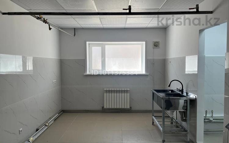 Свободное назначение, склады, общепит · 35 м² за 300 000 ₸ в Астане, Нура р-н — фото 4