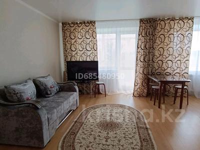 1-бөлмелі пәтер · 32 м² · 3/5 қабат, Кенесары 15 — Рядом аптека Юна., бағасы: 15 000 ₸ в Бурабае