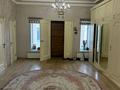 Дом · 8 комнат · 350 м², Гульдер 13 — На против Мадонны за 100 000 〒 в Актобе, мкр Авиагородок — фото 3