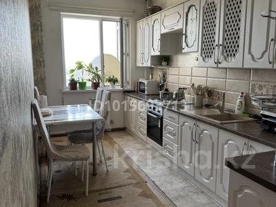 2-бөлмелі пәтер · 80 м² · 6/10 қабат, 18-й микрорайон 78А, бағасы: 38 млн ₸ в Шымкенте, Енбекшинский р-н