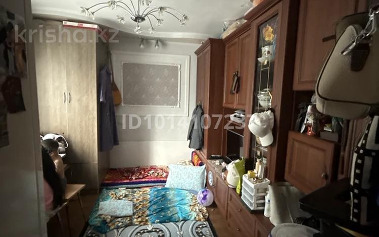 1-комнатная квартира · 11 м² · 3/4 этаж, мкр Таугуль-1 6/2 за 15 млн ₸ в Алматы, Ауэзовский р-н — фото 2