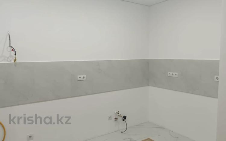1-комнатная квартира · 48.3 м² · 3/5 этаж, мкр. Алтын орда за 16.5 млн ₸ в Актобе — фото 2