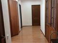 3-комнатная квартира · 92 м² · 5/5 этаж, Ауэзова 48 за 300 000 ₸ в Атырау, мкр Жилгородок