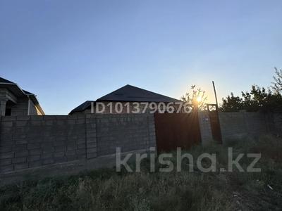 Отдельный дом · 6 комнат · 212.5 м² · 10 сот., Салауат 9 — Эль-Нур тойхананың артында; за 29 млн ₸ в Карасу