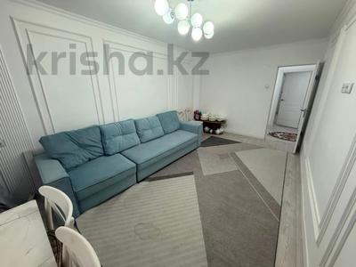 2-бөлмелі пәтер · 52 м² · 2/5 қабат, Ақсай-4 ш/а., бағасы: 44 млн ₸ в Алматы, Ауэзовский р-н