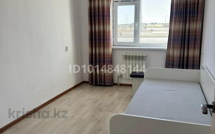 2-комнатная квартира · 56.8 м² · 1/7 этаж, Есим хана 14/3 — Стадион жакта за 100 000 ₸ в Туркестане — фото 2