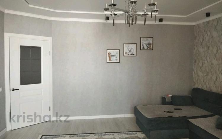 2-бөлмелі пәтер, 74 м², 5/12 қабат, мкр Сары-Арка 13А, бағасы: 26 млн 〒 в Кокшетау — фото 2