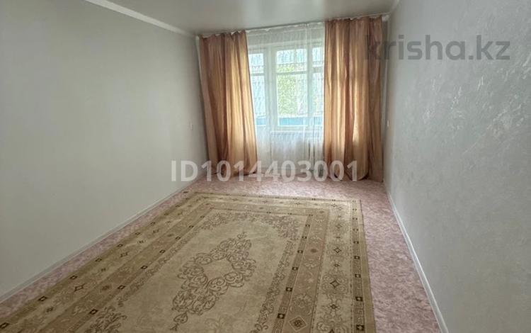 1-комнатная квартира · 31 м² · 2/5 этаж, мкр 5 100/3 за 10 млн ₸ в Актобе — фото 2