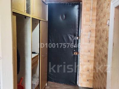 Пәтерлер в Восточно-Казахстанской обл.: 3-бөлмелі пәтер · 62 м² · 2/2 қабат, Орджоникидзе 7, бағасы: 7.5 млн 〒 3-бөлмелі пәтер · 62 м² · 2/2 қабат, Орджоникидзе 7, бағасы: 7.5 млн 〒 в Риддере