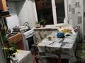 2-комнатная квартира · 42.9 м² · 2/5 этаж, Гагарина 17 — Үйдің жанында ресторан магазиндер болница Даулет центр мектеп гимназия және 17 ші мектеп топговыи центр Сардар продуктовыи магазин Светофор 5 детский сад автобусная остоновк100 метров 1ші 2 ші Алматыға 3 автобус маршрутныи за 19.5 млн 〒 в Боралдае (Бурундай) — фото 3