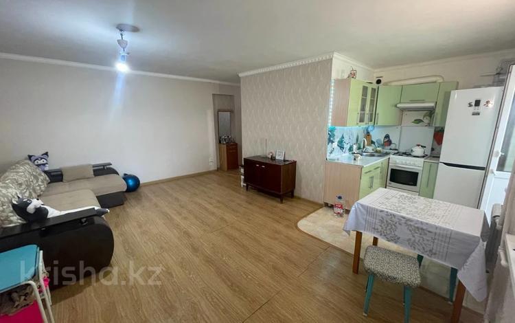 2-комнатная квартира, 45.5 м², 1/3 этаж, Омара Дощанова 145/7