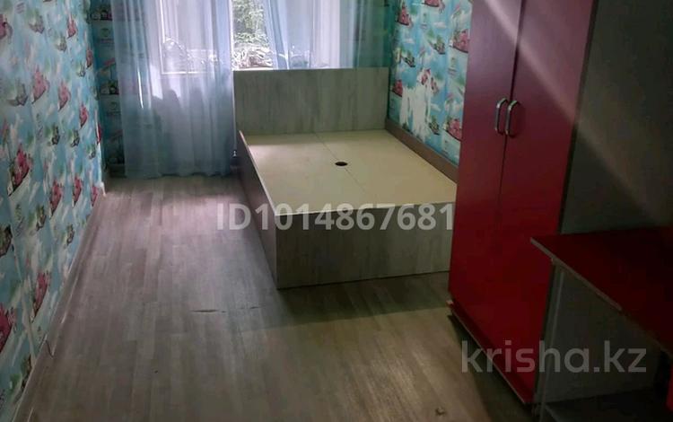 2-комнатная квартира · 42 м² · 2/5 этаж, момушелы 18 за 6 млн ₸ в Темиртау — фото 2