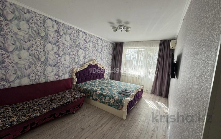 1-бөлмелі пәтер · 37 м² · 2/10 қабат, мкр 11 79 — Магазина ромашка, бағасы: 11 000 ₸ в Актобе — фото 2