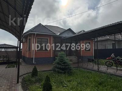 Отдельный дом · 5 комнат · 120 м² · 8 сот., Алтыбакан — Новый роддом за 65 млн 〒 в Узынагаш