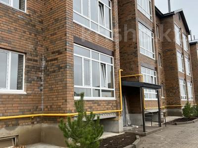 2-комнатная квартира, 74 м², 2/3 этаж, Бисена Жумагалиева 19 за 24.5 млн 〒 в Уральске