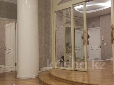 4-комнатная квартира, 160 м², 4/6 этаж, Панфилова 113 за 197 млн 〒 в Алматы, Алмалинский р-н