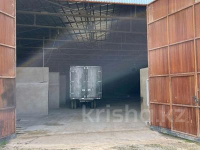 Өнеркәсіптік база · 32 сотық, ЖМ Сайрам, Жилой Массив Сайрам 238 — Чайхана БЕРКУТ, бағасы: 175 млн 〒 в Шымкенте, Каратауский р-н